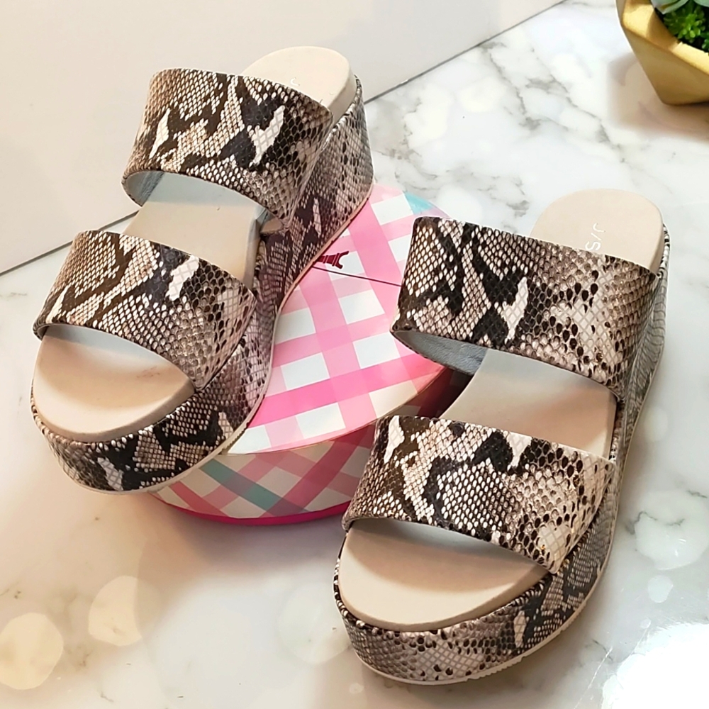 J/SLIDES Snakeskin Platform Sandals - Women's Size 10M